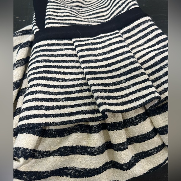 BCBGMaxazriaWomens Piper Striped V-neck dress with Peplum Size 08 - Picture 9 of 11